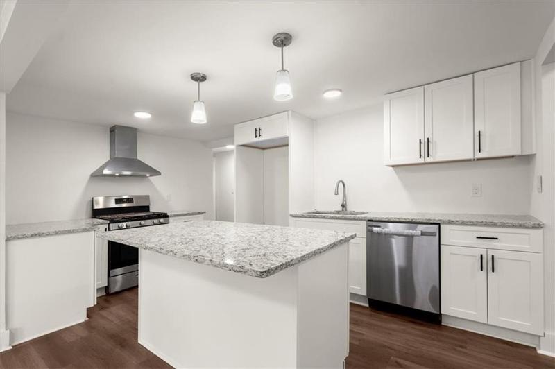 Image for property 20 Angels Way, Dahlonega, GA 30533