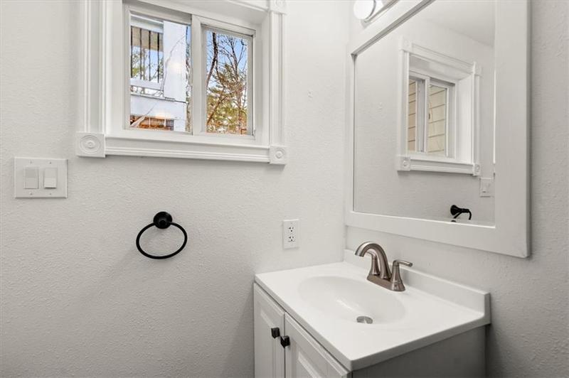 Image for property 20 Angels Way, Dahlonega, GA 30533