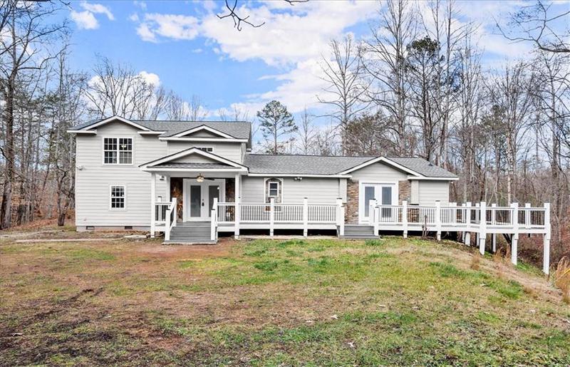 Image for property 20 Angels Way, Dahlonega, GA 30533