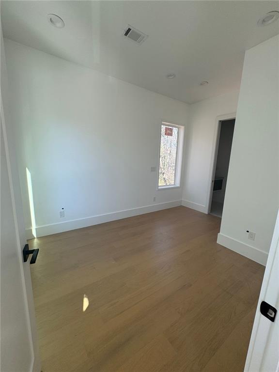 Image for property 2719 WINDING Lane, Brookhaven, GA 30319