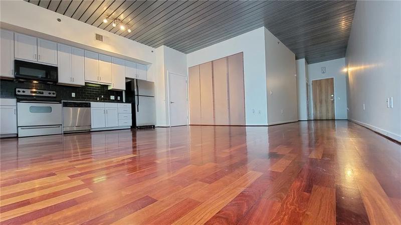 Image for property 620 Glen Iris Drive 321, Atlanta, GA 30308