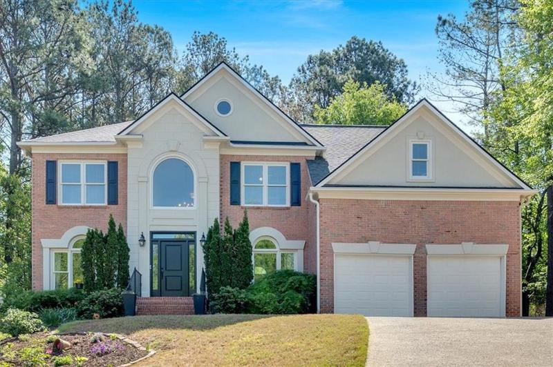 Image for property 402 Bridgepoint Lane, Woodstock, GA 30189