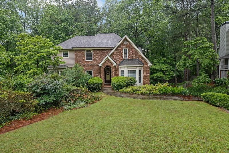 Image for property 842 Laurel Crest Court, Marietta, GA 30064