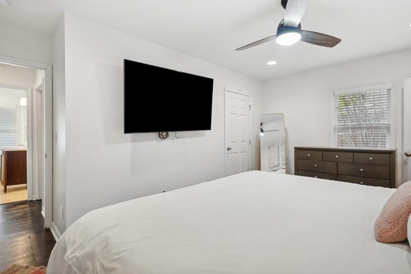 Image for property 956 Cardova Drive, Atlanta, GA 30324