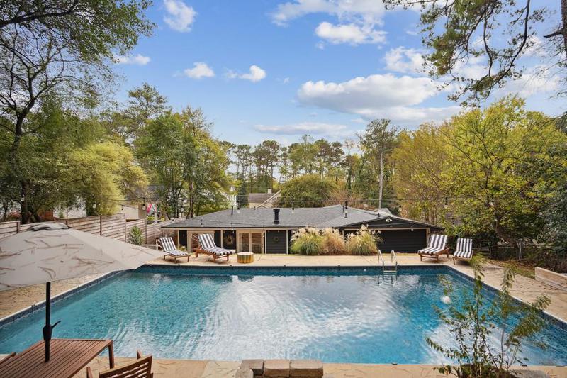 Image for property 956 Cardova Drive, Atlanta, GA 30324