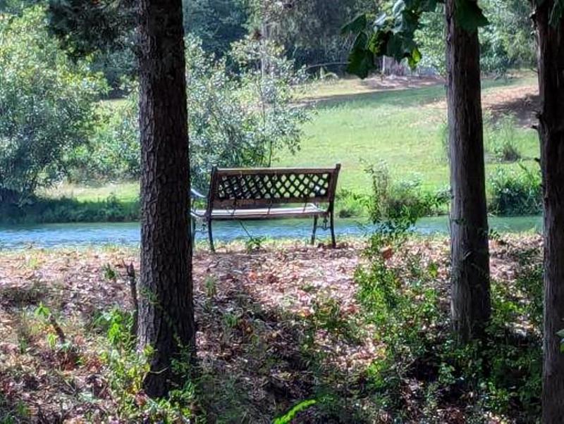 Image for property 409 WHITEHILL Lane, Commerce, GA 30529
