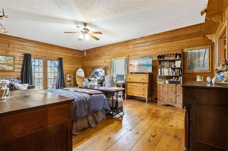 Image for property 200 Ross Street, Carrollton, GA 30116