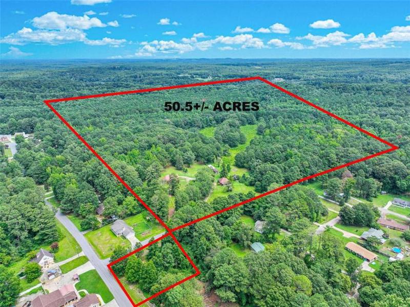 Image for property 200 Ross Street, Carrollton, GA 30116