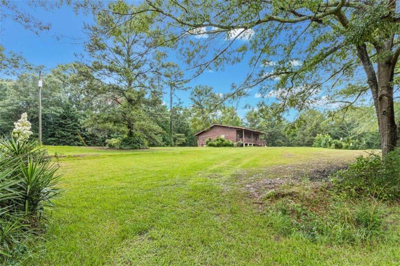 Image for property 200 Ross Street, Carrollton, GA 30116