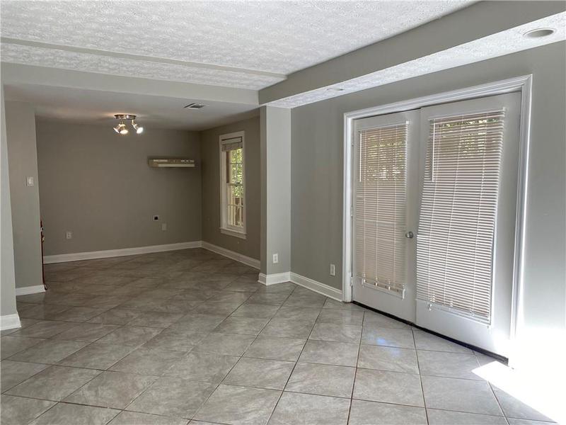 Image for property 1965 Tyler Trace, Lawrenceville, GA 30043