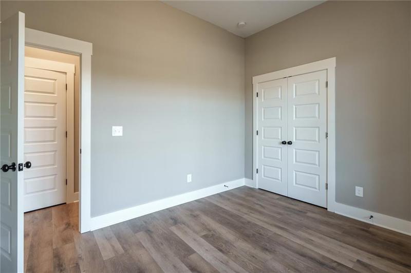 Image for property 312 Brook Hollow Lane, Loganville, GA 30052