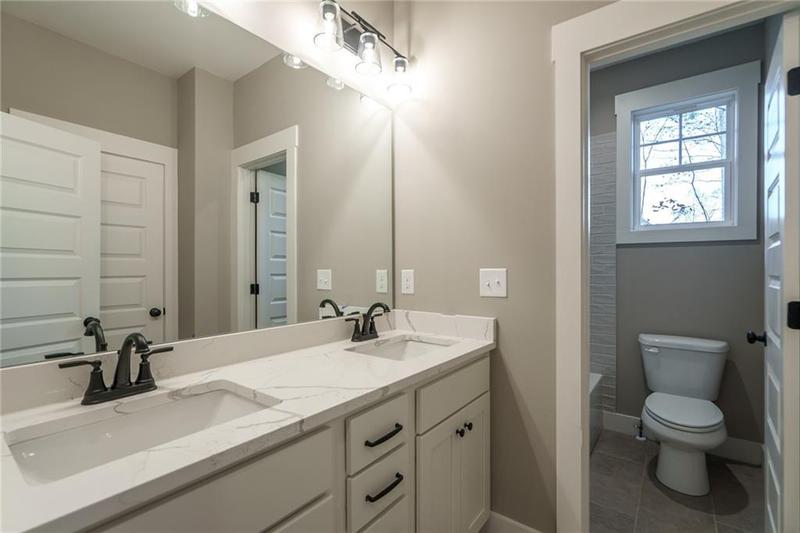 Image for property 312 Brook Hollow Lane, Loganville, GA 30052