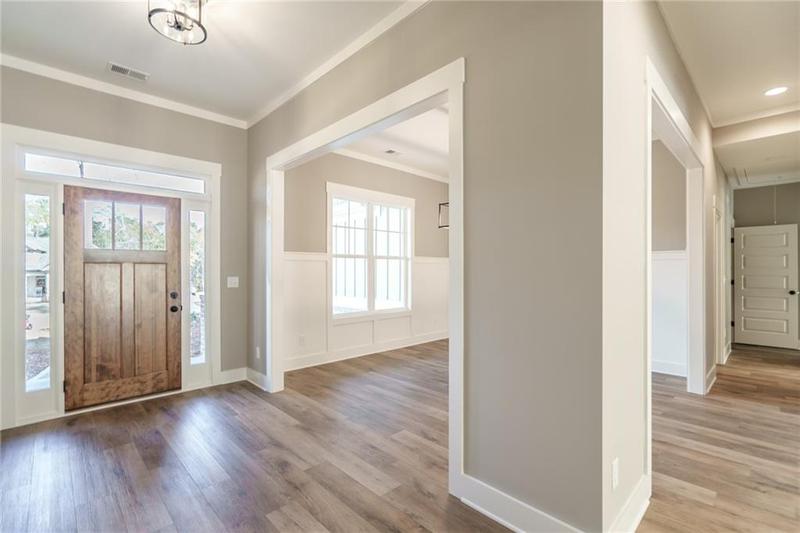 Image for property 312 Brook Hollow Lane, Loganville, GA 30052