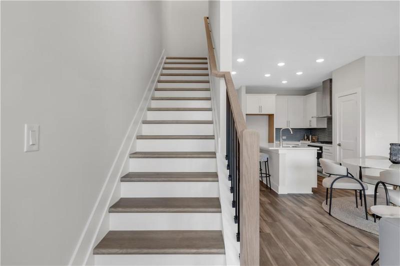 Image for property 822 Urban Grange Way, Suwanee, GA 30024