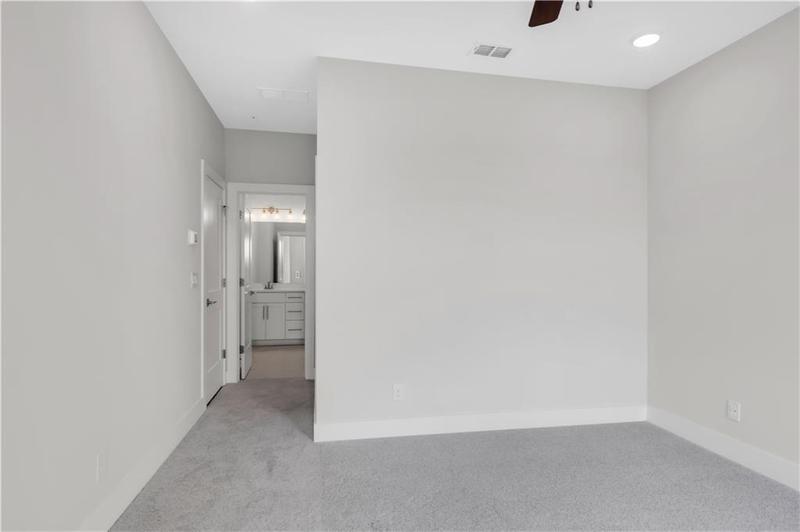 Image for property 822 Urban Grange Way, Suwanee, GA 30024
