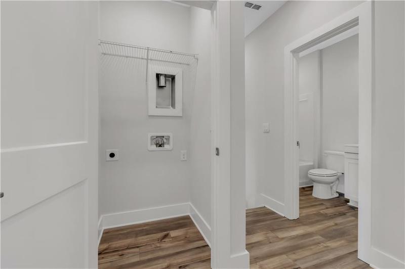 Image for property 822 Urban Grange Way, Suwanee, GA 30024