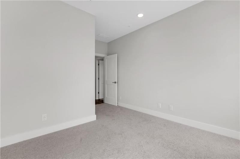 Image for property 822 Urban Grange Way, Suwanee, GA 30024