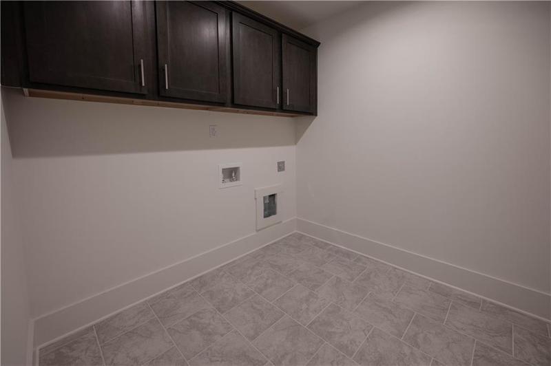 Image for property 621 Whiporwill Cove, Monroe, GA 30655