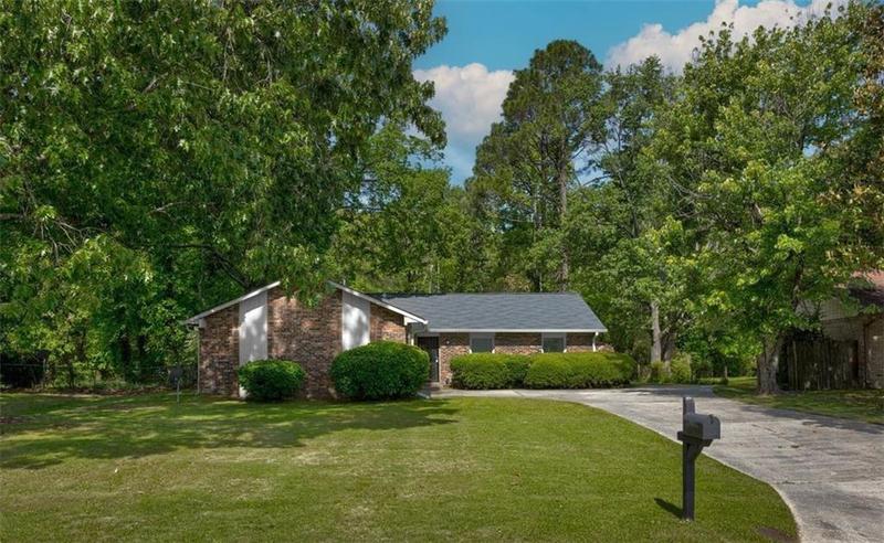 Image for property 3250 Valley Bend Road, South Fulton, GA 30349