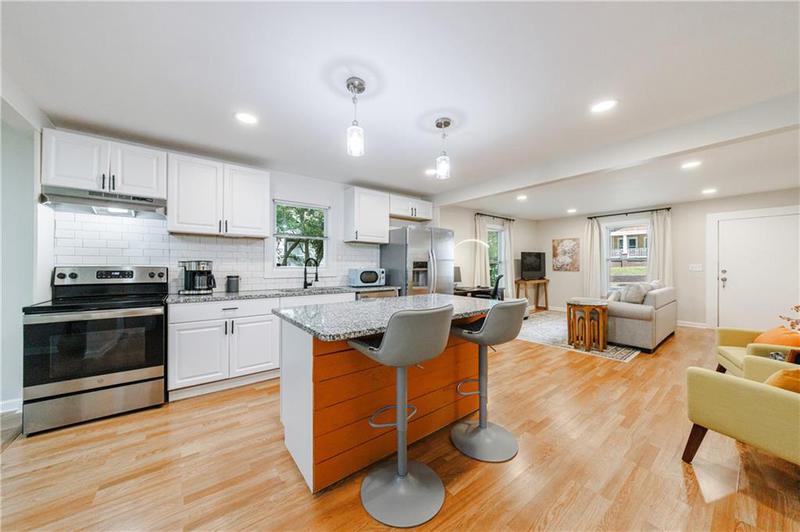 Image for property 554 Oak Drive, Atlanta, GA 30354