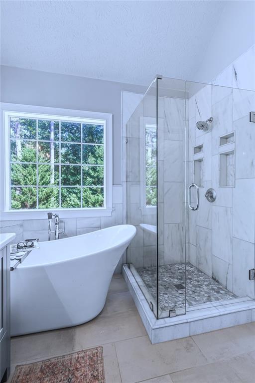 Image for property 27 Danbury Hill Coweta, Sharpsburg, GA 30277