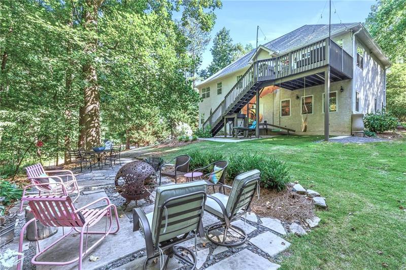 Image for property 27 Danbury Hill Coweta, Sharpsburg, GA 30277