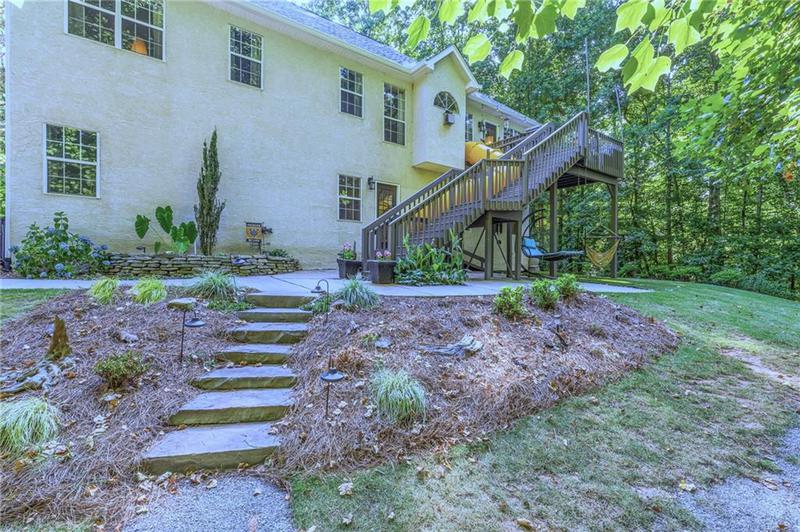 Image for property 27 Danbury Hill Coweta, Sharpsburg, GA 30277