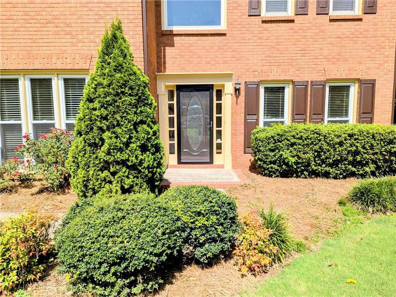 Image for property 11750 Ashwick Place, Alpharetta, GA 30005