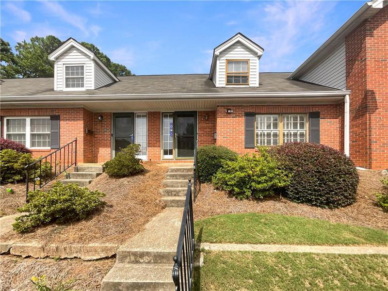 Image for property 3266 Henderson Mill Road C, Atlanta, GA 30341