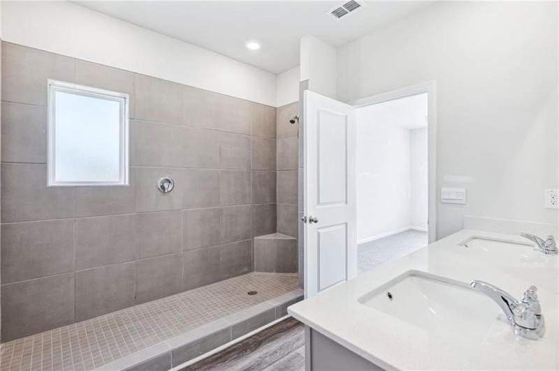 Image for property 284 Sope Creek, Pendergrass, GA 30567