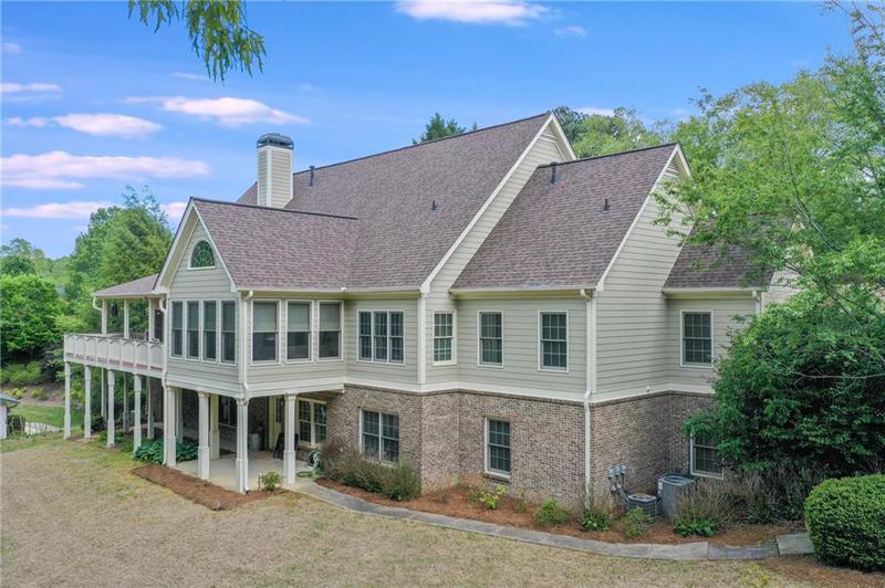 Image for property 3012 Chattahoochee Trace, Gainesville, GA 30506