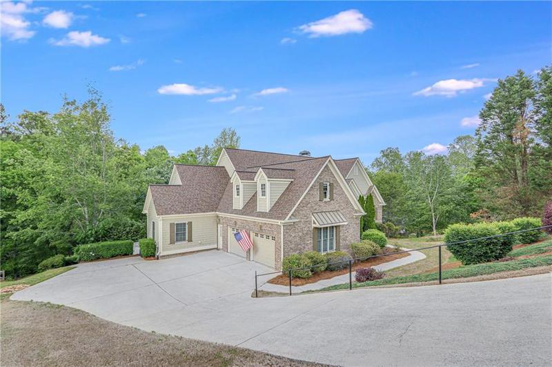 Image for property 3012 Chattahoochee Trace, Gainesville, GA 30506