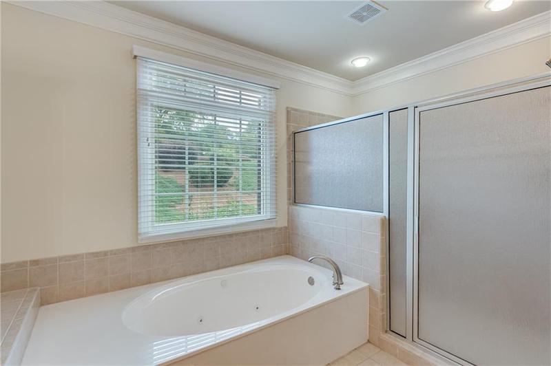 Image for property 3012 Chattahoochee Trace, Gainesville, GA 30506