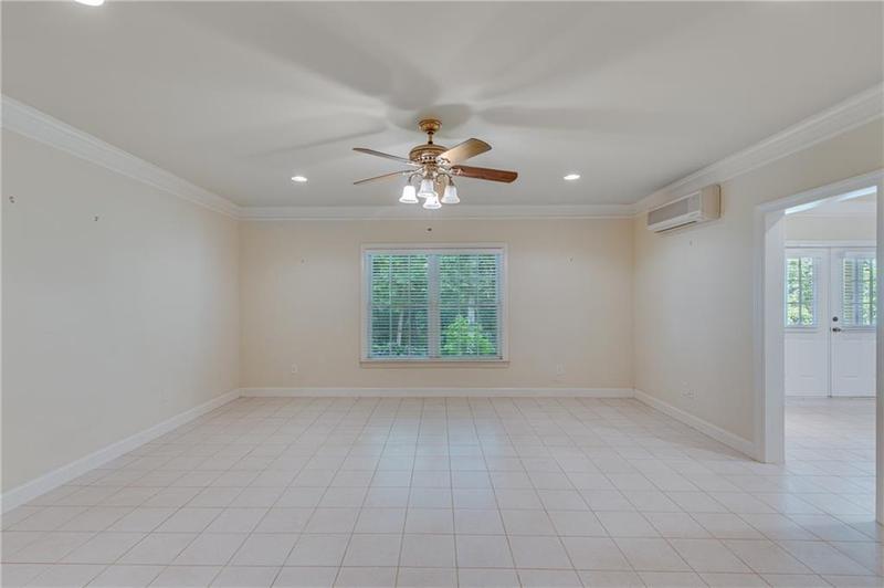 Image for property 3012 Chattahoochee Trace, Gainesville, GA 30506