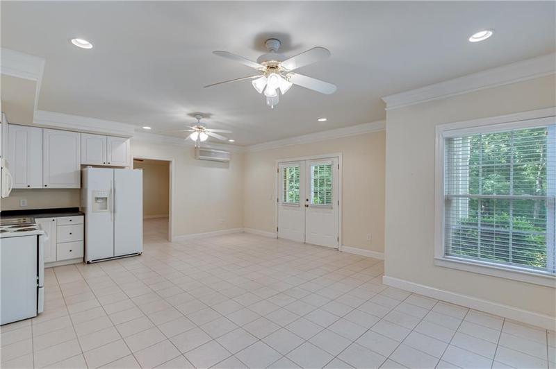 Image for property 3012 Chattahoochee Trace, Gainesville, GA 30506
