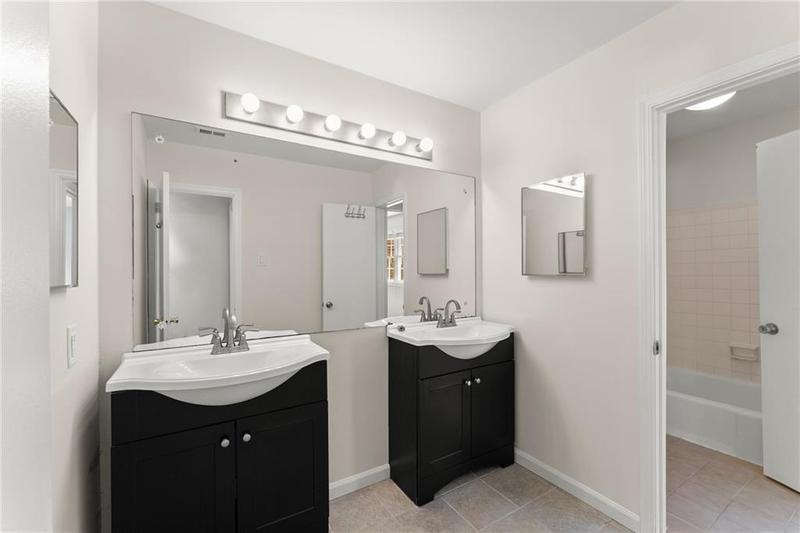 Image for property 6520 Roswell Road 106, Atlanta, GA 30328