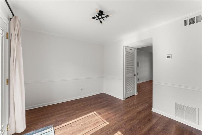 Image for property 6520 Roswell Road 106, Atlanta, GA 30328