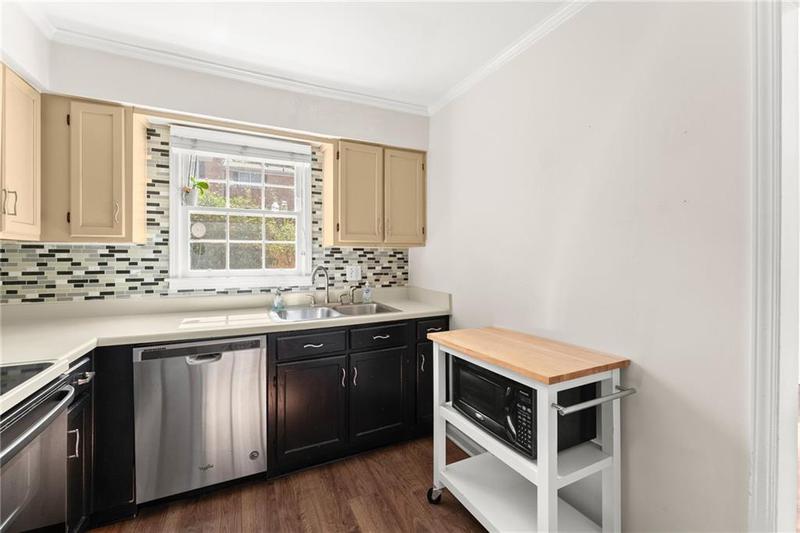Image for property 6520 Roswell Road 106, Atlanta, GA 30328