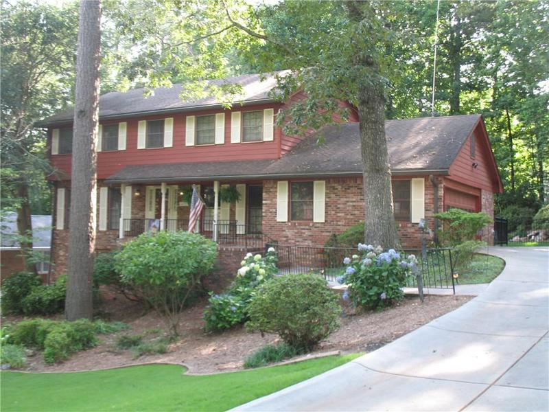 Image for property 4098 Nancy Creek Way, Brookhaven, GA 30319