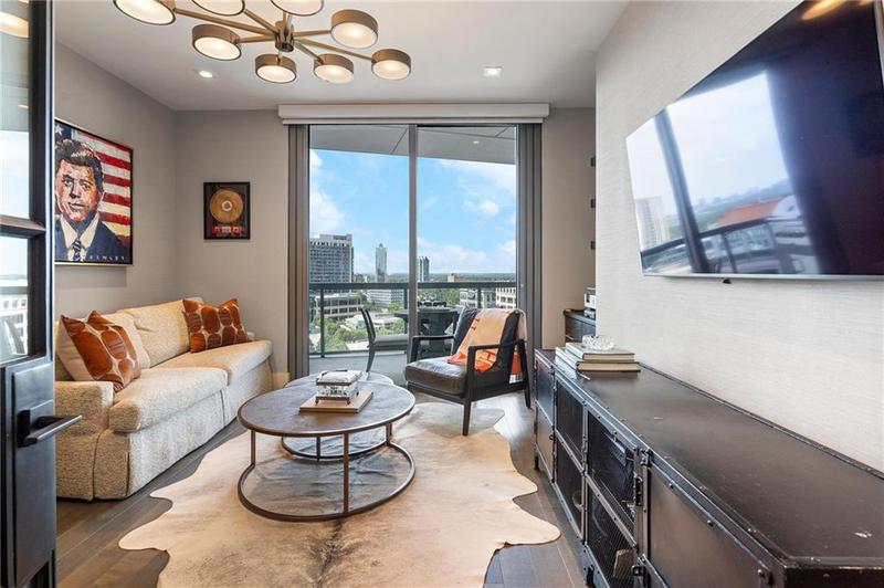 Image for property 3107 Peachtree Road 1101, Atlanta, GA 30305