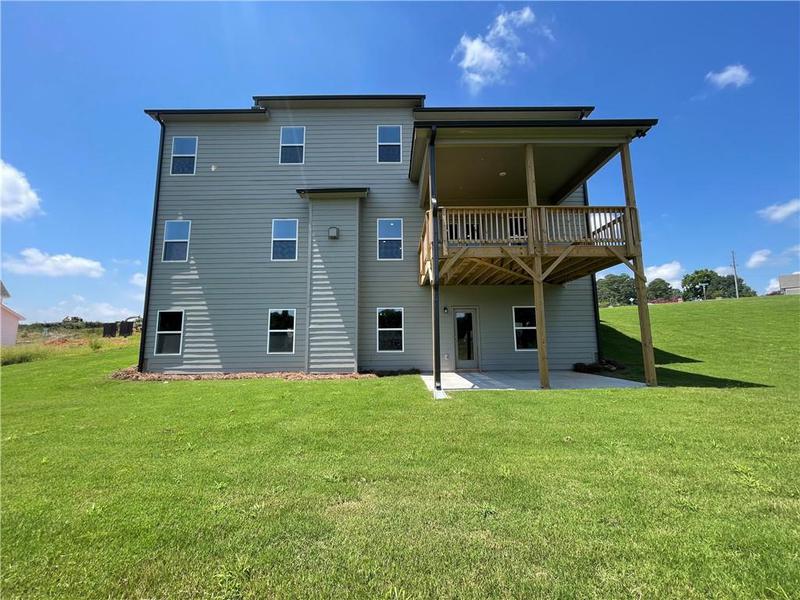Image for property 57 HIDDEN FIELDS Way, Hoschton, GA 30548