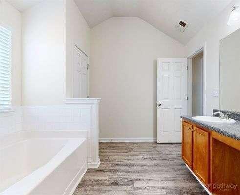 Image for property 2416 Wood Bend Lane, Riverdale, GA 30296