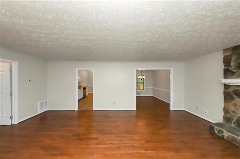 Image for property 4027 Evelyn Drive, Powder Springs, GA 30127
