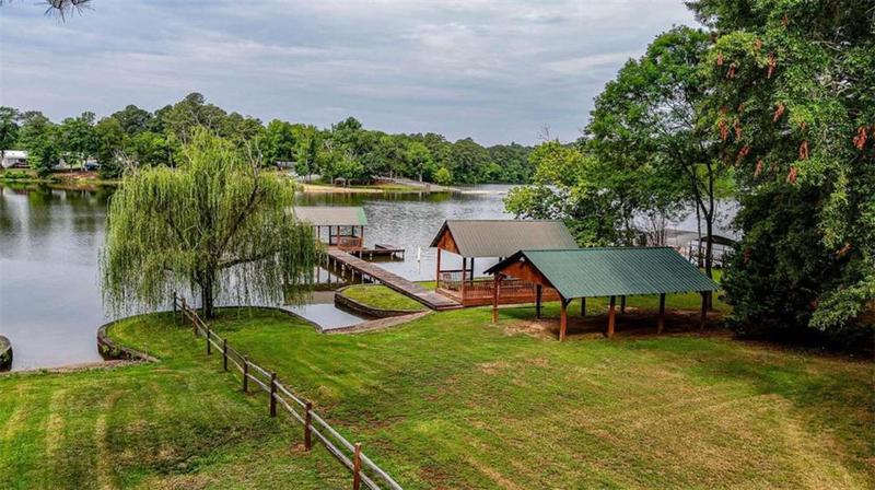 Image for property 7168 Blacks Bluff Road, Cave Spring, GA 30124