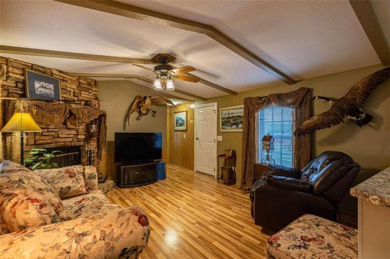 Image for property 7168 Blacks Bluff Road, Cave Spring, GA 30124