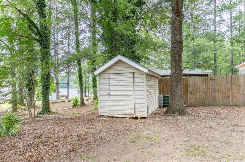 Image for property 7168 Blacks Bluff Road, Cave Spring, GA 30124