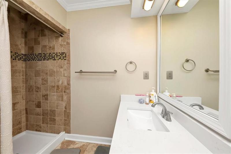 Image for property 6 Alston Place, Atlanta, GA 30324