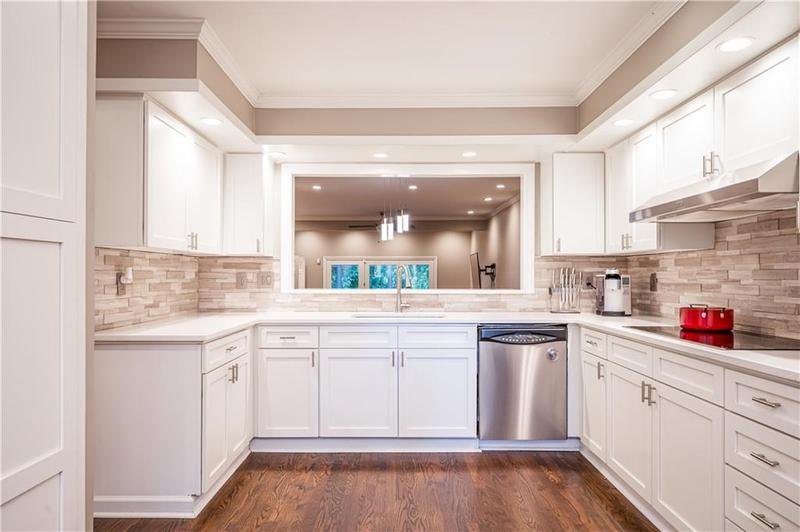 Image for property 6 Alston Place, Atlanta, GA 30324
