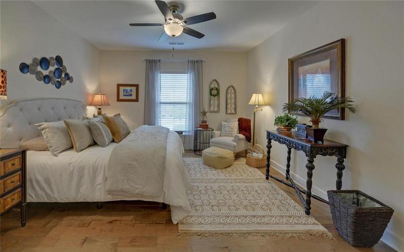 Image for property 5645 Willow Springs Place, Hoschton, GA 30548