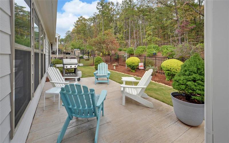 Image for property 5645 Willow Springs Place, Hoschton, GA 30548